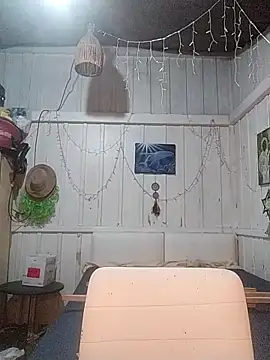 Fellyna online show from 10/02/25, 08:05