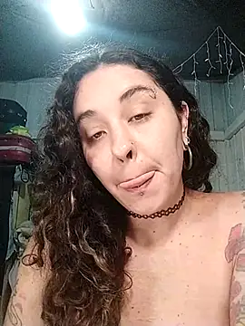 Fellyna online show from 10/13/25, 04:40