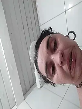 Fellyna online show from 10/31/25, 02:45