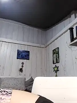 Fellyna online show from 11/22/25, 01:32