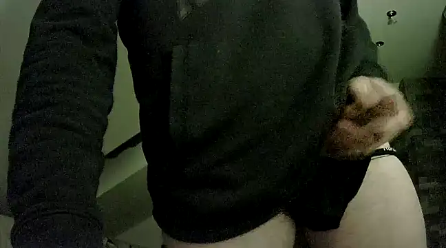 Snapshot of gryzoon chatting on 03/16/25, 01:59 gryzoon online show from 03/16/25, 01:59