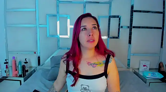 Snapshot of Celeste_X chatting on 02/27/25, 06:18 Celeste X online show from 02/27/25, 06:18