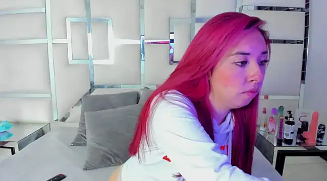 Snapshot of Celeste_X chatting on 03/08/25, 01:50 Celeste X online show from 03/08/25, 01:50