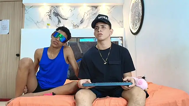 KING OFF BOYS online show from 10/16/25, 03:13