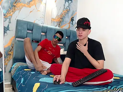 KING OFF BOYS online show from 12/19/25, 01:51