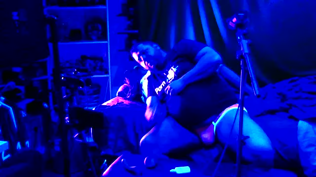 Snapshot of MickDollz chatting on 03/23/25, 04:16 MickDollz online show from 03/23/25, 04:16