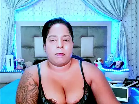 indiantopaz694u online show from 09/11/25, 04:23