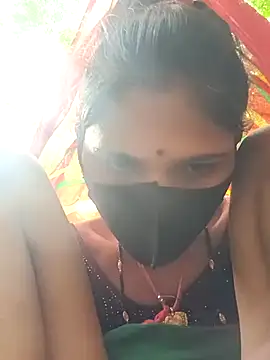 Snapshot of Chhavi_Chadha chatting on 11/04/25, 04:22 Chhavi Chadha online show from 11/04/25, 04:22