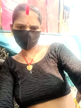 Snapshot of Chhavi_Chadha chatting on 11/20/25, 08:14 Chhavi Chadha online show from 11/20/25, 08:14