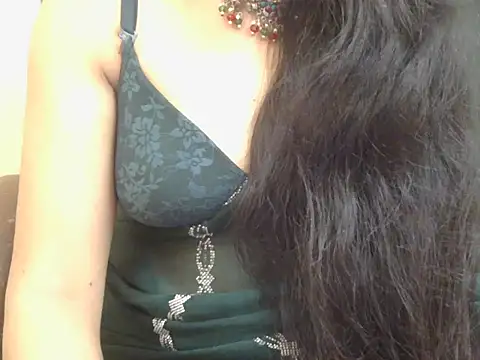 Lovely Manvi online show from 11/05/25, 04:29