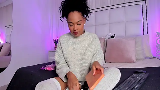 Snapshot of jlmackenzie chatting on 03/07/25, 12:45 jlmackenzie online show from 03/07/25, 12:45