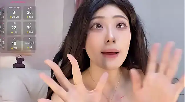 xiaolanlan3344 online show from 03/22/25, 02:58