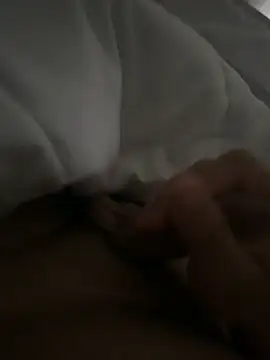 Snapshot of Momo0-9 chatting on 02/28/25, 09:04 Momo0-9 online show from 02/28/25, 09:04