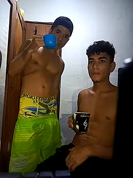 Snapshot of twinks_28 chatting on 03/18/25, 12:49 twinks 28 online show from 03/18/25, 12:49