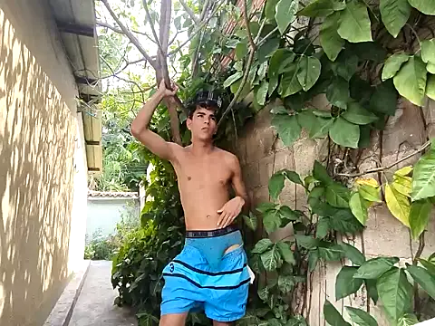 Snapshot of twinks_28 chatting on 10/09/25, 05:55 twinks 28 online show from 10/09/25, 05:55