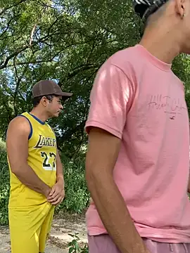 Snapshot of twinks_28 chatting on 10/25/25, 07:41 twinks 28 online show from 10/25/25, 07:41