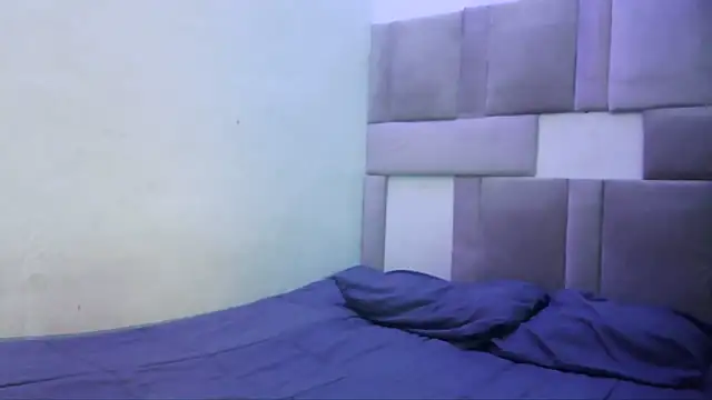 pocahontasoriginal online show from 09/29/25, 04:12