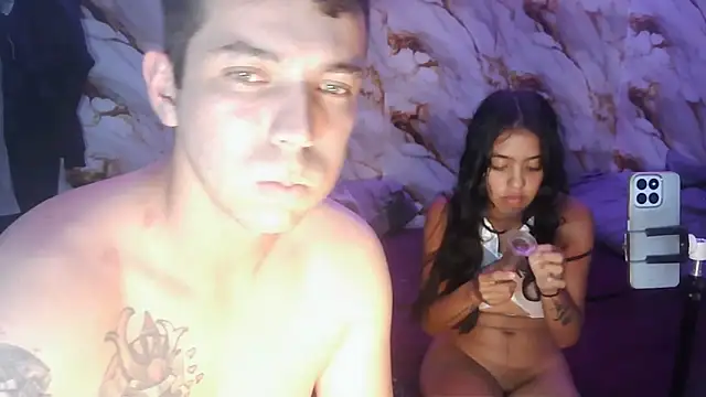 Snapshot of pocahontasoriginal chatting on 04/17/26, 01:19 pocahontasoriginal online show from 04/17/26, 01:19