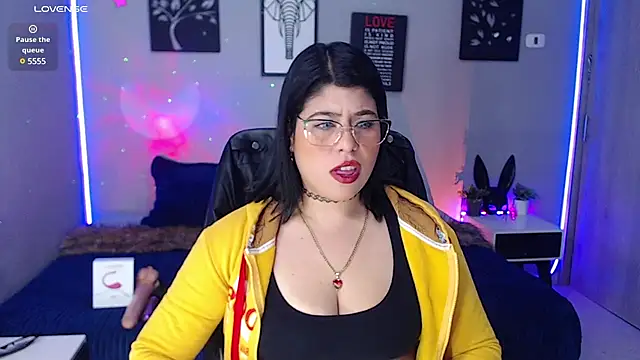 Veronika metal online show from 03/19/25, 01:40