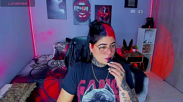 Veronika metal online show from 09/25/25, 06:00