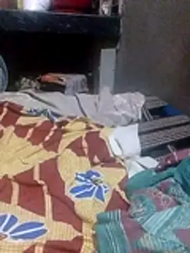 Snapshot of Disha2870 chatting on 04/27/26, 07:50 Disha2870 online show from 04/27/26, 07:50