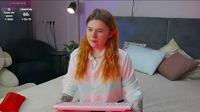 Eva Starlight online show from 02/27/25, 04:09