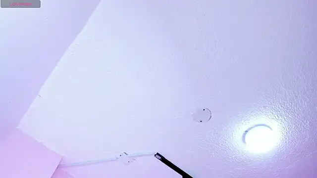 Agata Grubisic online show from 10/04/25, 04:32