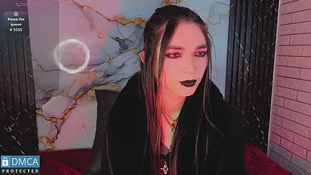 Snapshot of MaeveKuro chatting on 05/29/26, 03:04 MaeveKuro online show from 05/29/26, 03:04