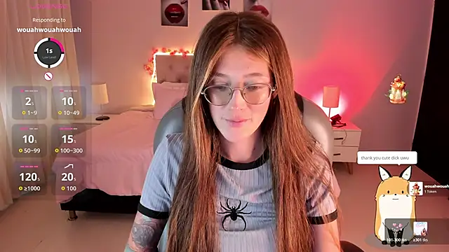 Snapshot of Emily_Warren_ chatting on 04/09/26, 09:20 Emily Warren online show from 04/09/26, 09:20