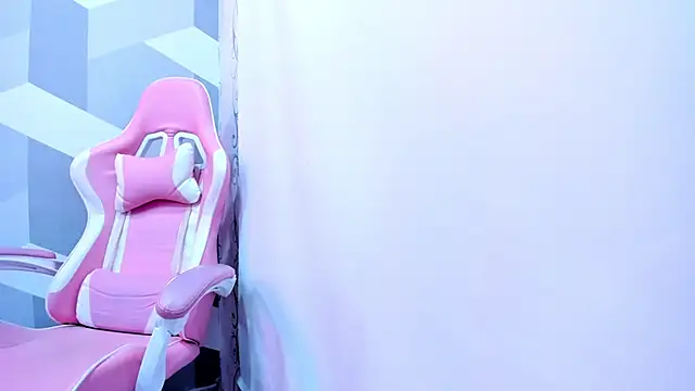 Snapshot of Gianna_Watson chatting on 02/27/25, 01:17 Gianna Watson online show from 02/27/25, 01:17