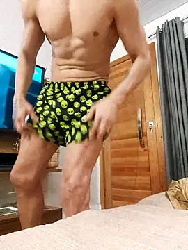 juniortche1313 online show from 11/14/25, 01:37