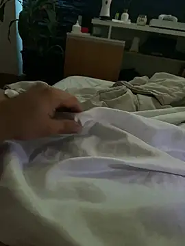 Snapshot of _maxi_2024 chatting on 03/20/25, 05:25 maxi 2024 online show from 03/20/25, 05:25