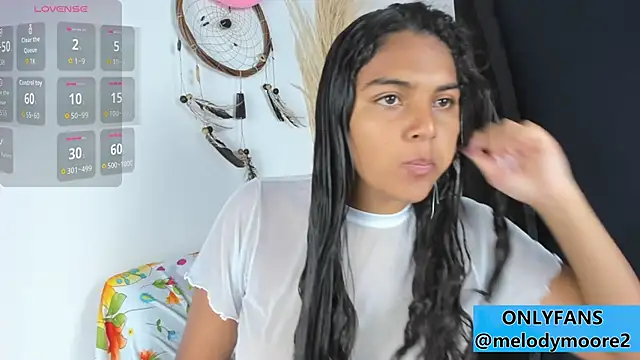 Snapshot of Melodymoore_ chatting on 09/17/25, 10:11 Melodymoore online show from 09/17/25, 10:11