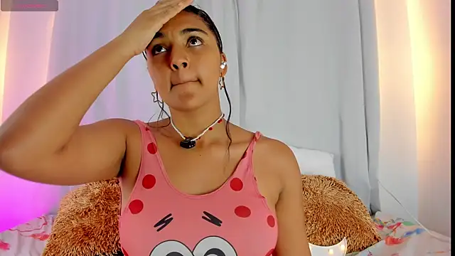 Snapshot of Melodymoore_ chatting on 07/24/26, 11:03 Melodymoore online show from 07/24/26, 11:03