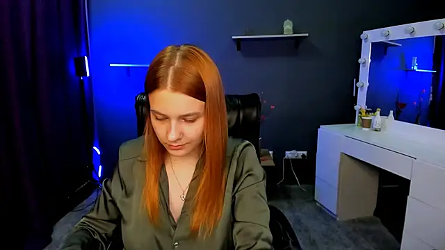 doll vey online show from 03/06/25, 01:14