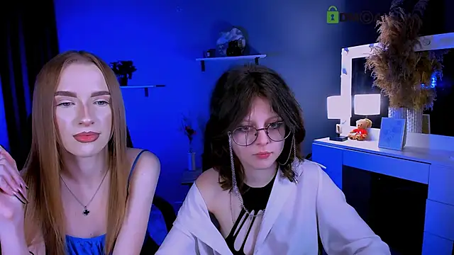 doll vey online show from 09/29/25, 07:51