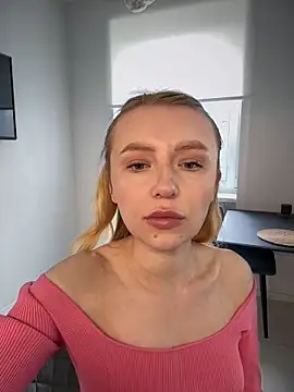 EvaBrooklyn online show from 03/17/25, 12:25