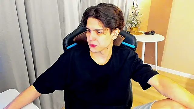 TravisRevas online show from 02/03/26, 03:04