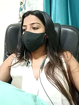 Snapshot of CRAZY__BITE chatting on 02/09/26, 07:29 CRAZY BITE online show from 02/09/26, 07:29