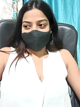 Snapshot of CRAZY__BITE chatting on 02/27/26, 10:54 CRAZY BITE online show from 02/27/26, 10:54