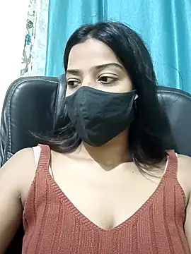 Snapshot of CRAZY__BITE chatting on 04/04/26, 05:54 CRAZY BITE online show from 04/04/26, 05:54