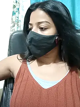 Snapshot of CRAZY__BITE chatting on 04/05/26, 07:11 CRAZY BITE online show from 04/05/26, 07:11