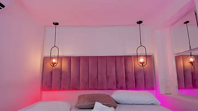 Snapshot of Haily_b chatting on 12/02/25, 08:26 Haily b online show from 12/02/25, 08:26