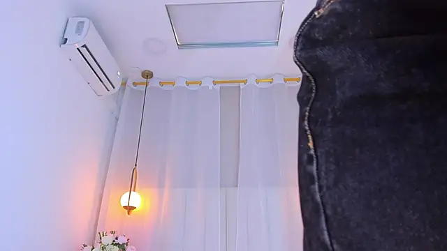 Haily b online show from 04/04/26, 07:55