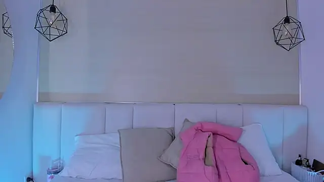 Haily b online show from 05/12/26, 10:56