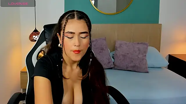 dulce victoriaa  online show from 02/28/25, 01:36