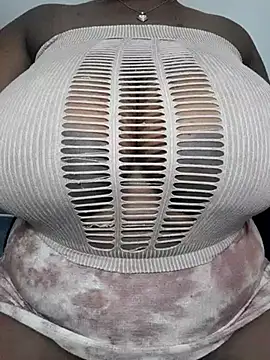 Snapshot of wamie12 chatting on 03/15/25, 12:47 wamie12 online show from 03/15/25, 12:47