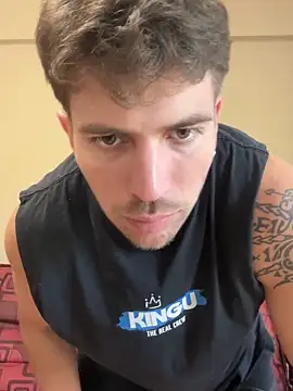 shuki0101 online show from 03/17/25, 04:54