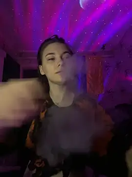 Snapshot of MrrKate chatting on 03/07/25, 12:48 MrrKate online show from 03/07/25, 12:48