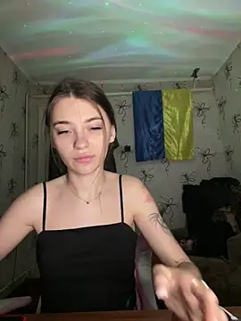 Snapshot of MrrKate chatting on 03/13/25, 09:37 MrrKate online show from 03/13/25, 09:37